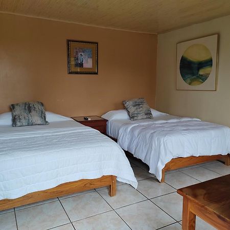 Hotel Del Bosque Rio Cuarto Экстерьер фото
