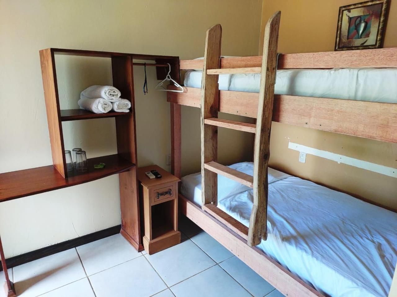 Hotel Del Bosque Rio Cuarto Экстерьер фото