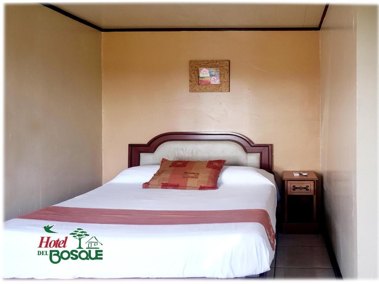 Hotel Del Bosque Rio Cuarto Экстерьер фото