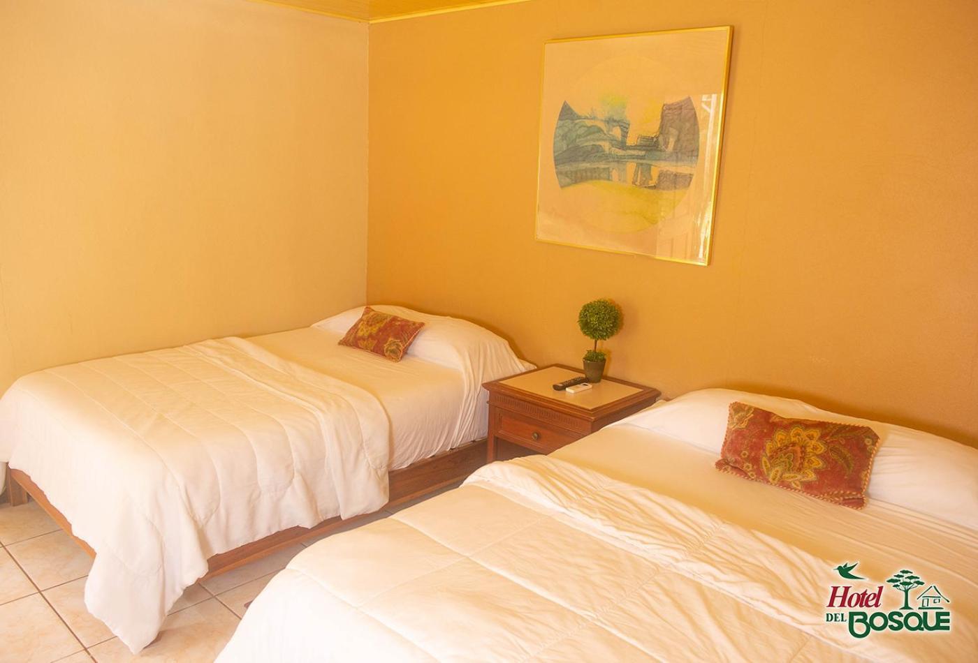 Hotel Del Bosque Rio Cuarto Экстерьер фото