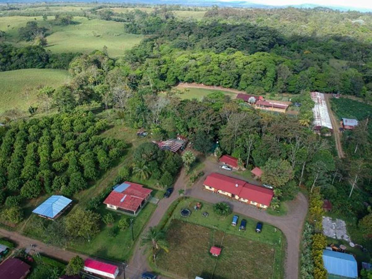 Hotel Del Bosque Rio Cuarto Экстерьер фото
